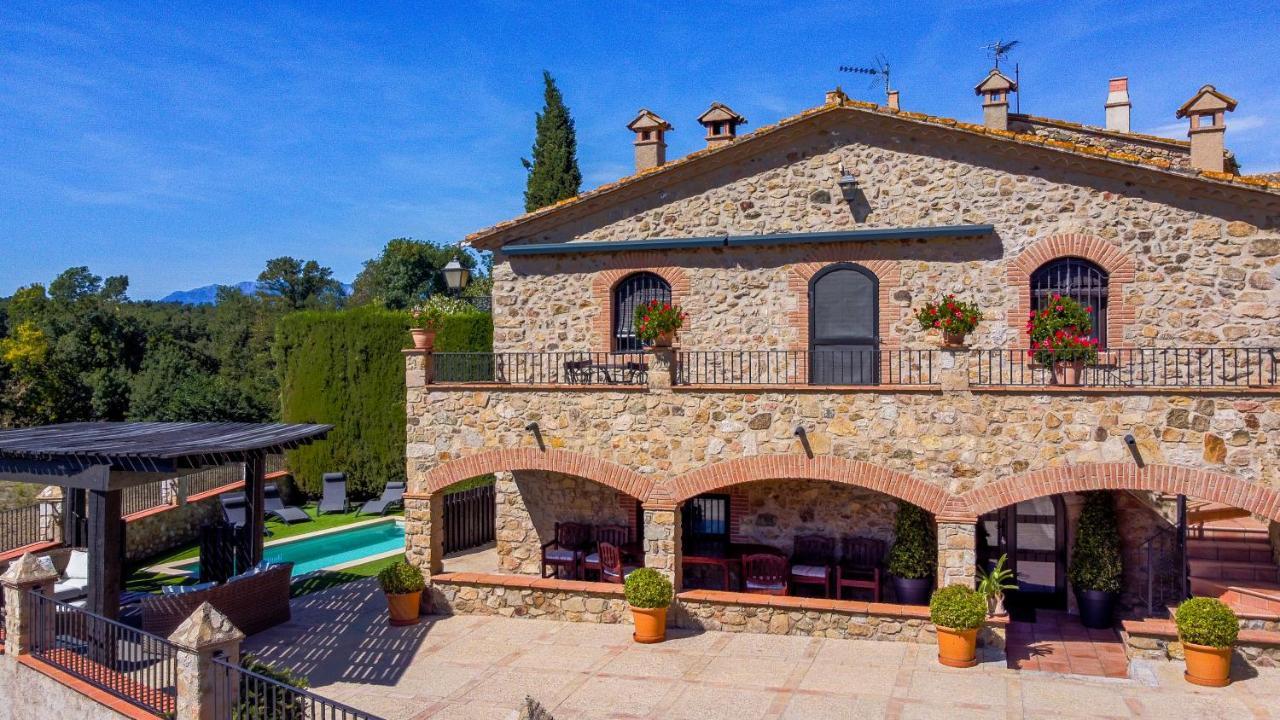 Cal Bisbe, Your Rural Holiday Home Capmany Dış mekan fotoğraf