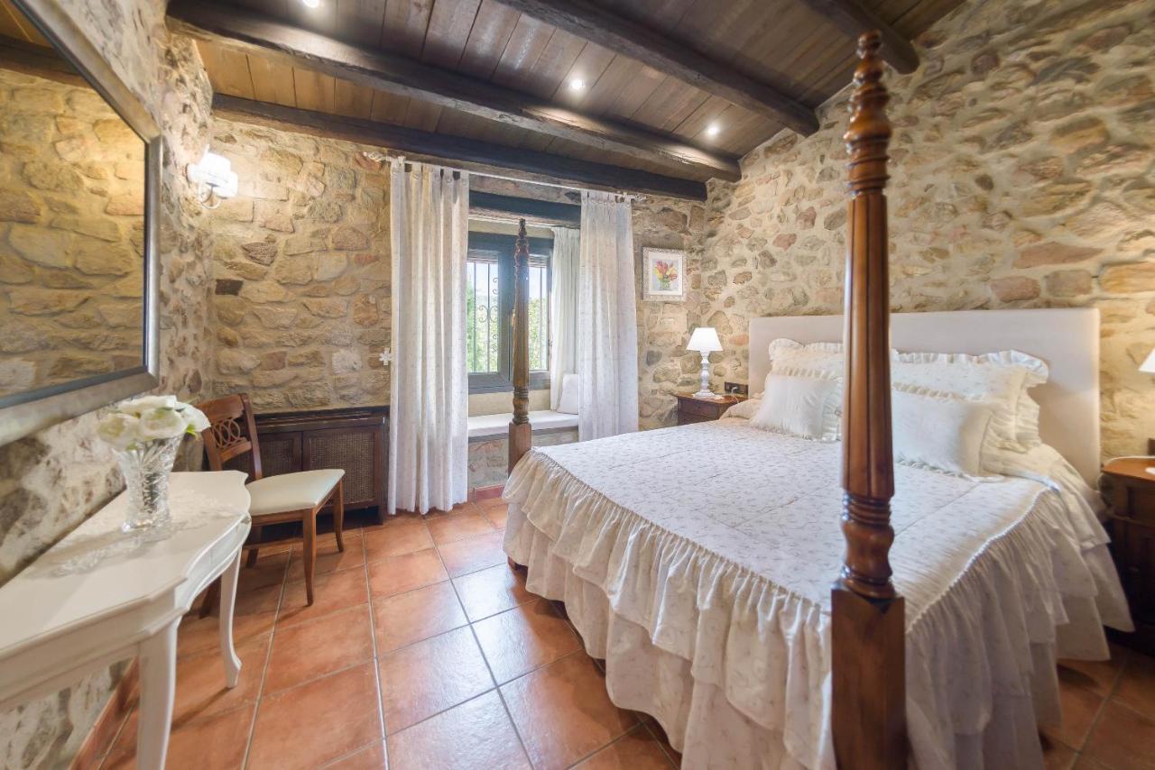 Cal Bisbe, Your Rural Holiday Home Capmany Dış mekan fotoğraf