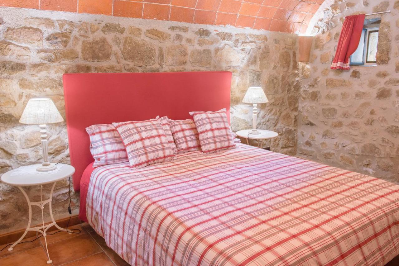 Cal Bisbe, Your Rural Holiday Home Capmany Dış mekan fotoğraf